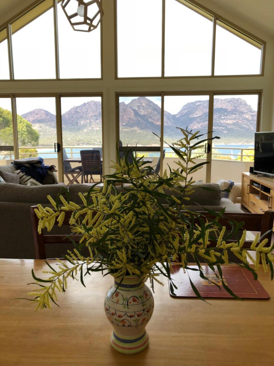 Freycinet Beach House Coles Bay Buitenkant foto