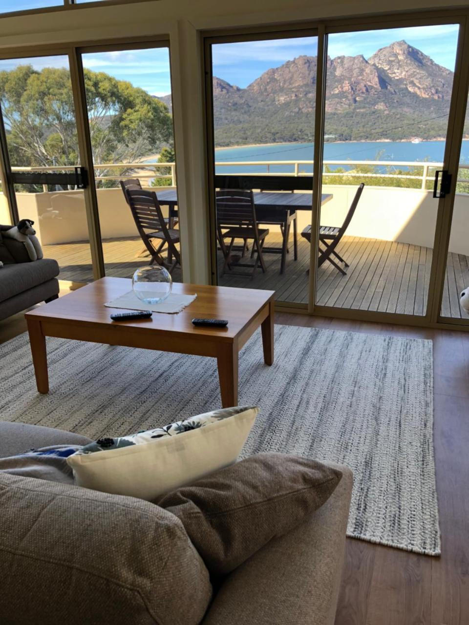 Freycinet Beach House Coles Bay Buitenkant foto